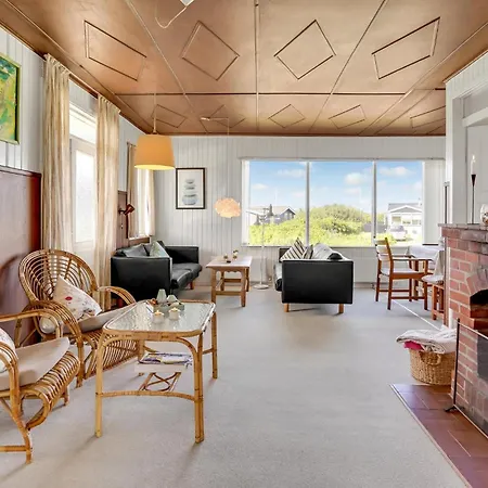 Three-bedroom With A Fireplace In *